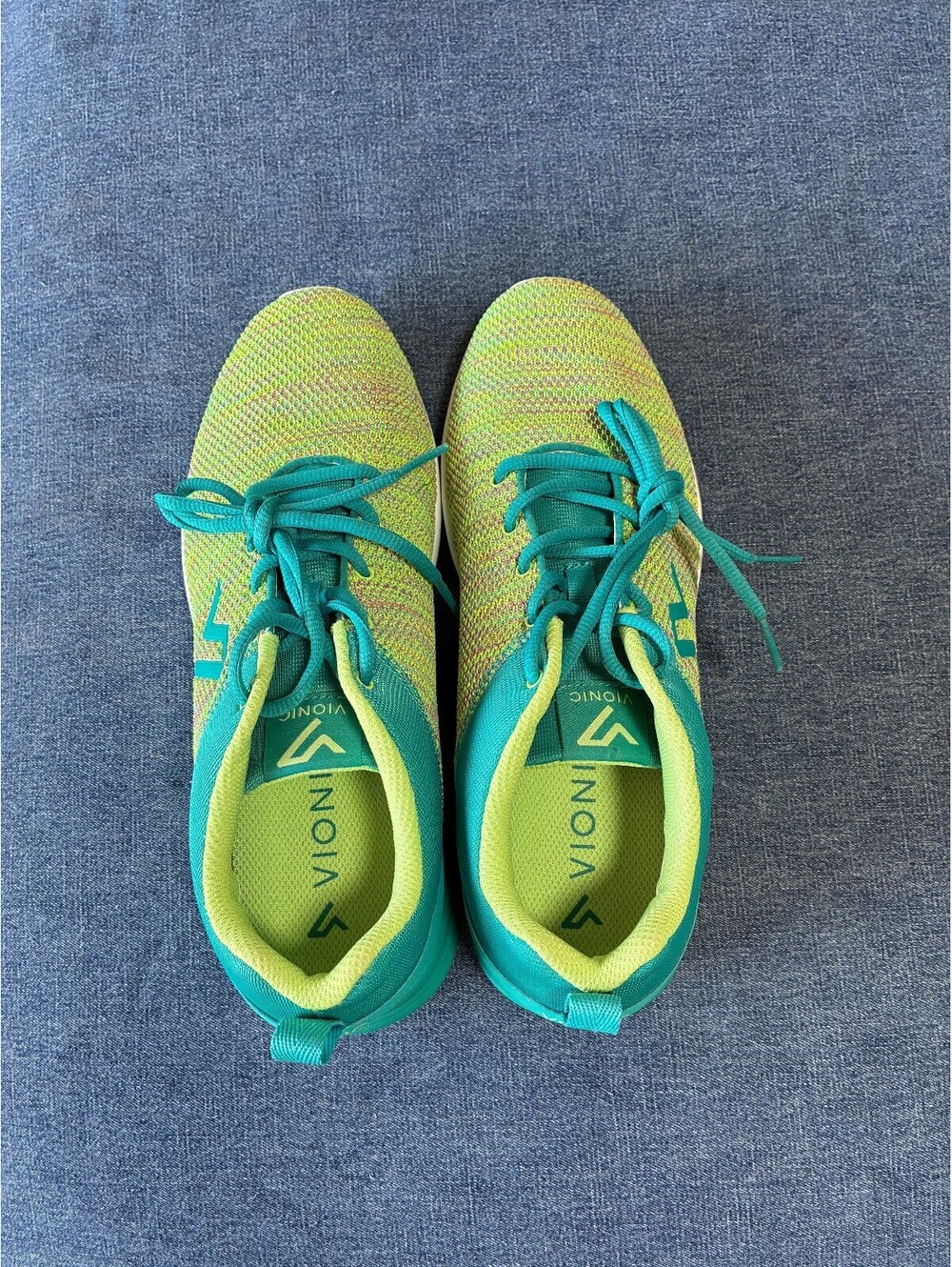 Women's Vionic running shoes size 10 NWOT green teal athletic athleisure